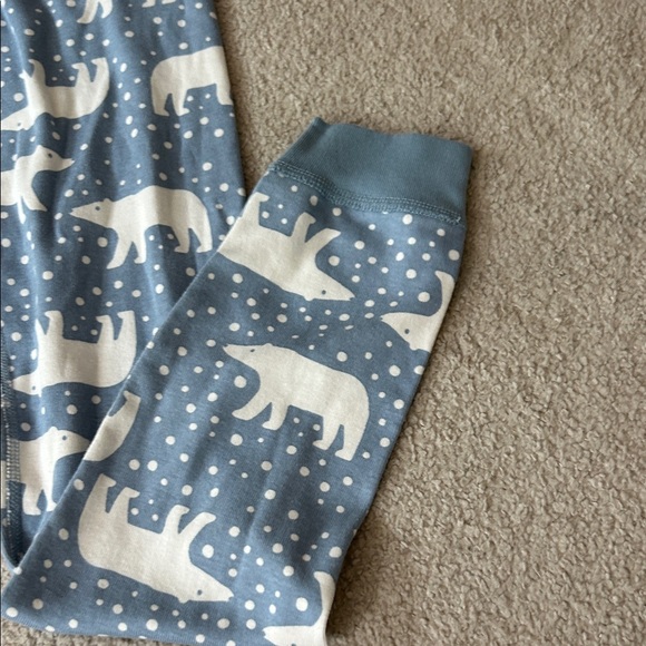 Hanna Andersson Blue Polar Bear Pajama Set - Picture 6 of 7
